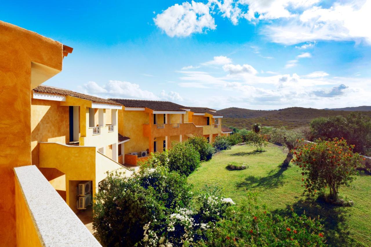 Hotel Baia Aranzos Pittulongu ภายนอก รูปภาพ
